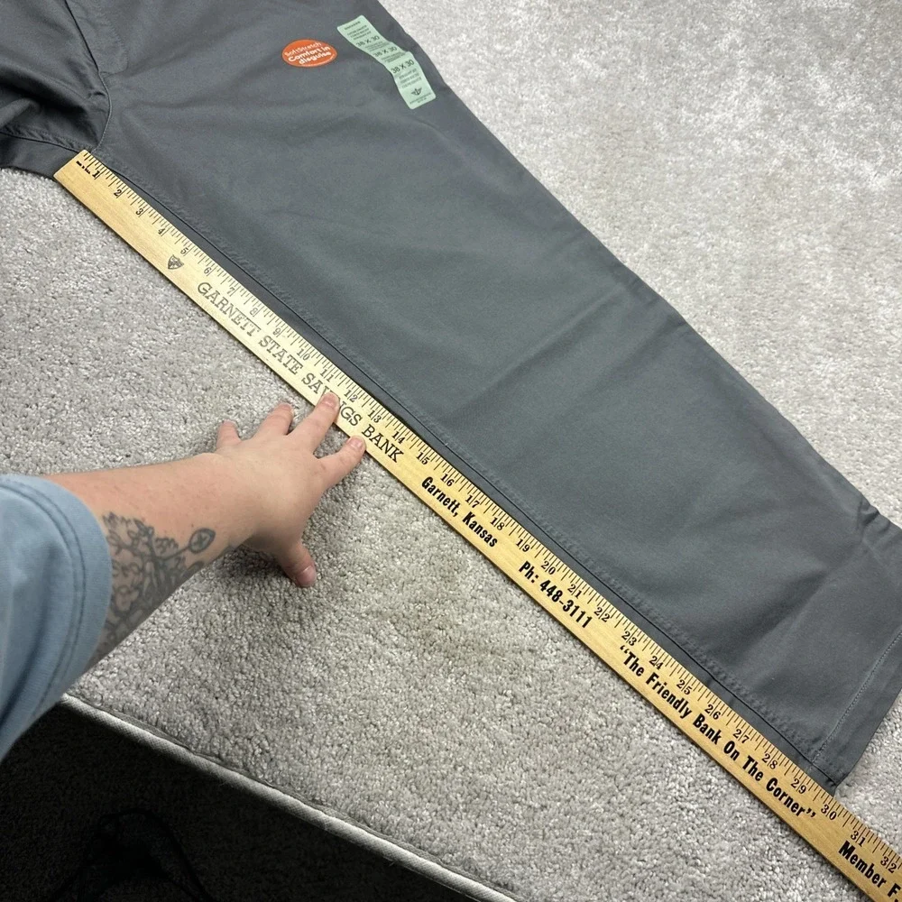 Dockers nwt broken